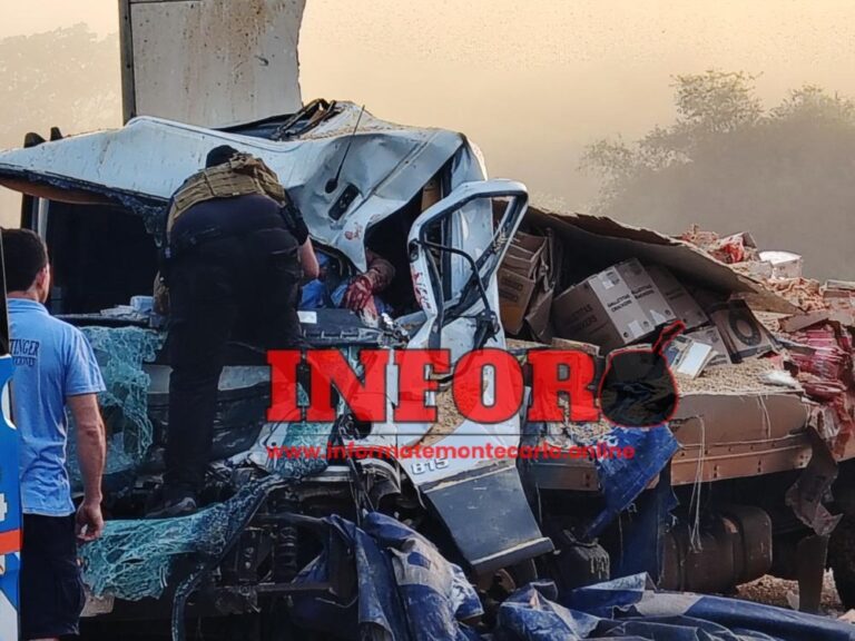 Fuerte choque entre camiones sobre Ruta 12: tránsito reducido y conductores lesionados